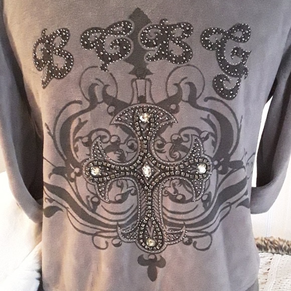 HOODED Sweatshirt - Picture 2 of 3